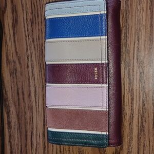 Fossil multicolor leather wallet